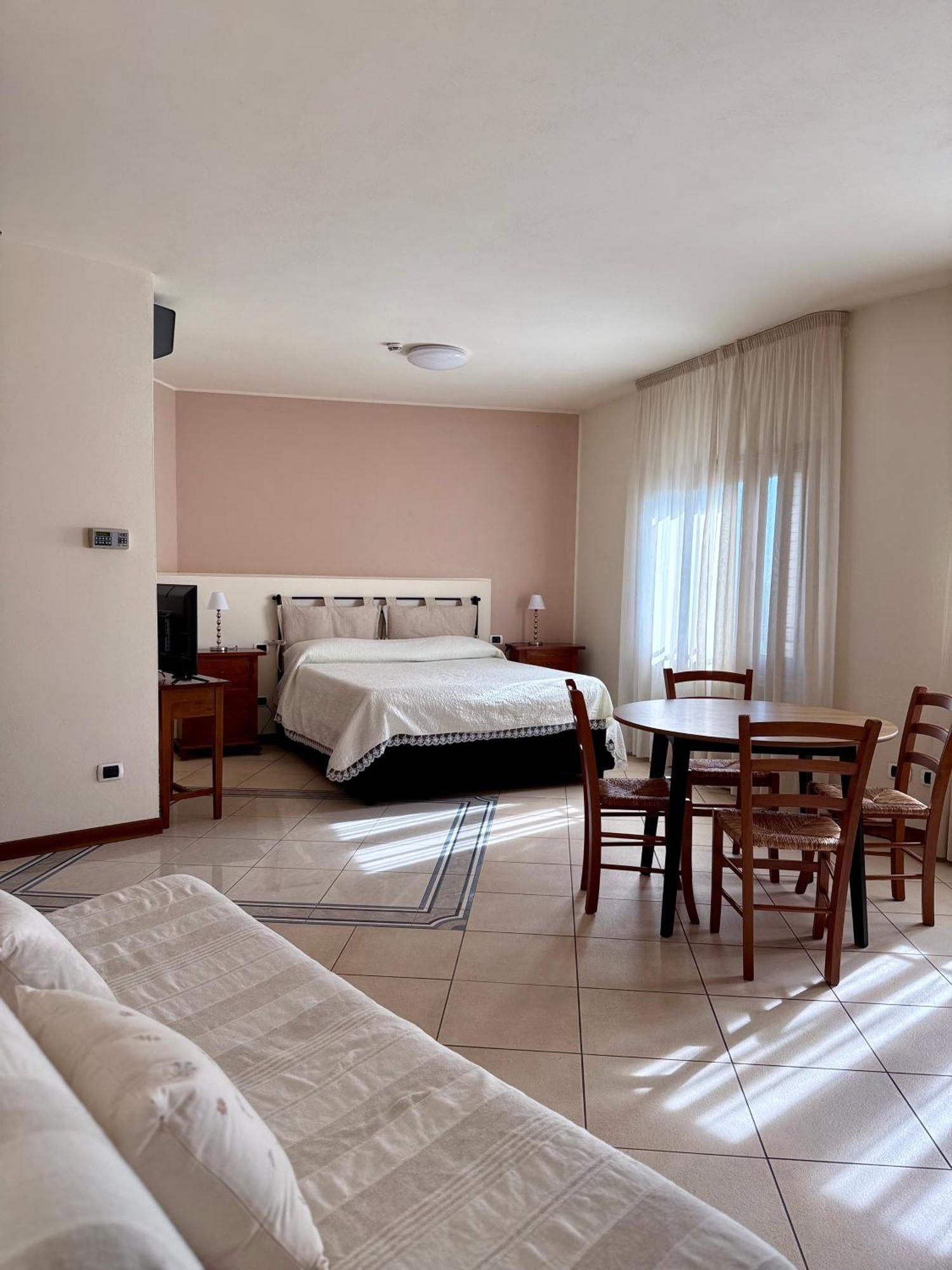 Residence Montefiore Сан-Баронто Экстерьер фото